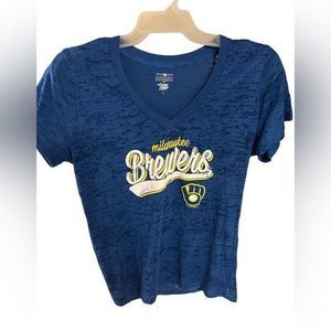 Womens junior size XL Milwaukee Brewers shirt sleeve‎ tshirt
